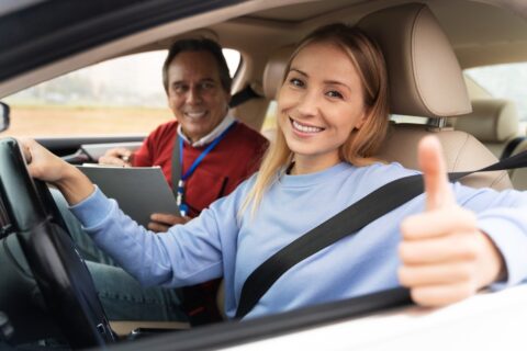 was verdient man als fahrlehrer?